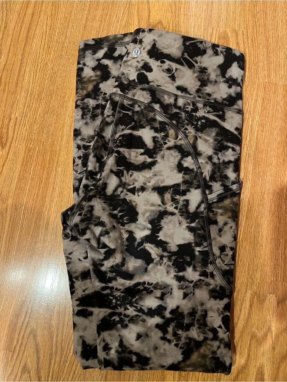 Lulu invigorate high rise women size 6